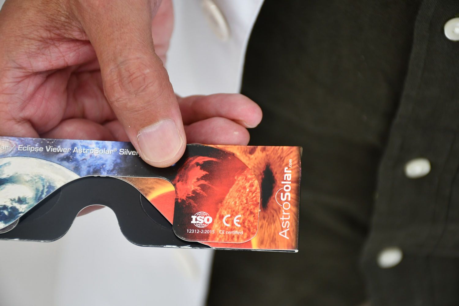 Consejos de Óptica Pro Fernando para ver el eclipse con seguridad (1) Consejos de Óptica Pro Fernando para ver el eclipse con seguridad (1)