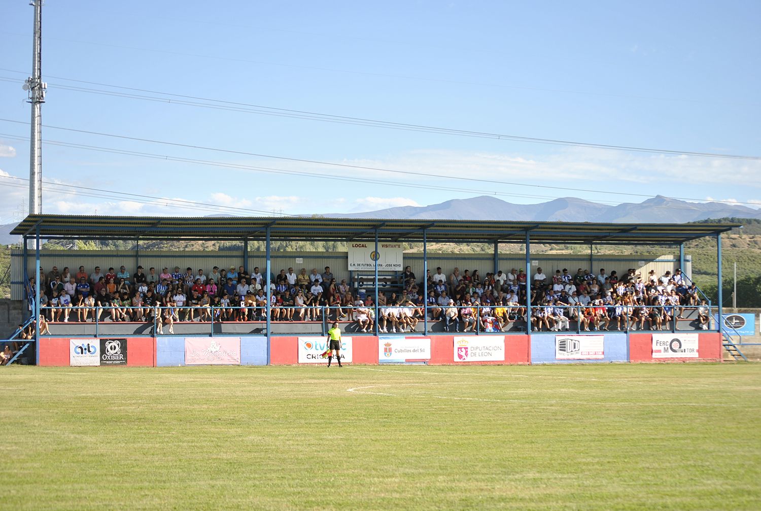 Partido entre la Ponferradina y el Unionistas en pretemporada 4 | Foto: Norberto de la Mata Partido entre la Ponferradina y el Unionistas en pretemporada 4 | Foto: Norberto de la Mata