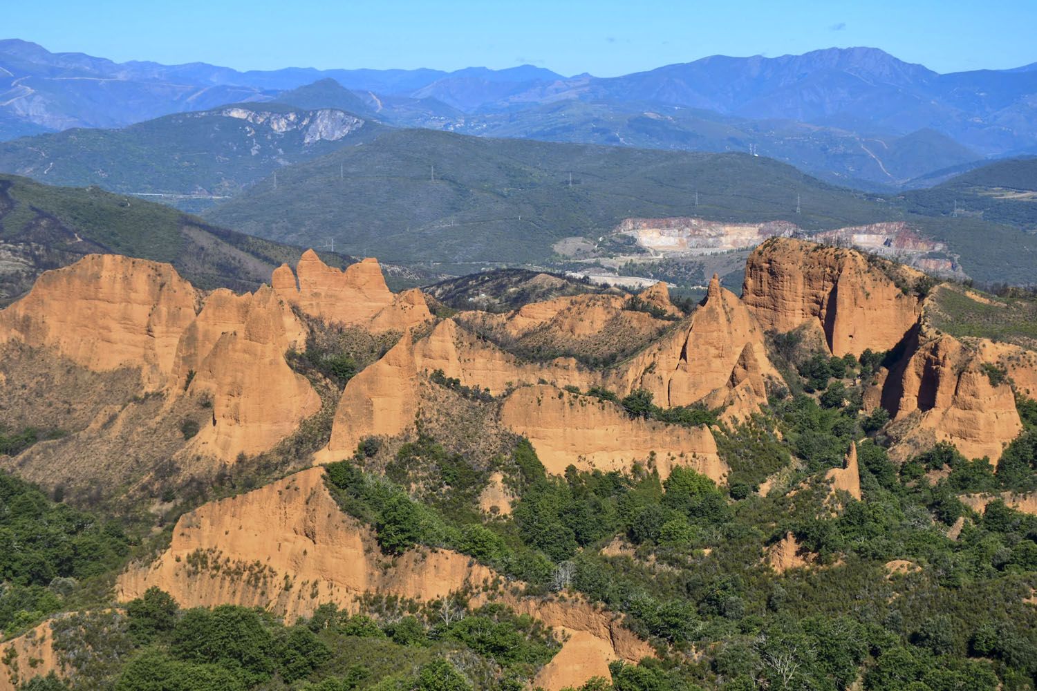 Las Médulas un año después del incendio  | Daniel Merino (InfoBierzo)