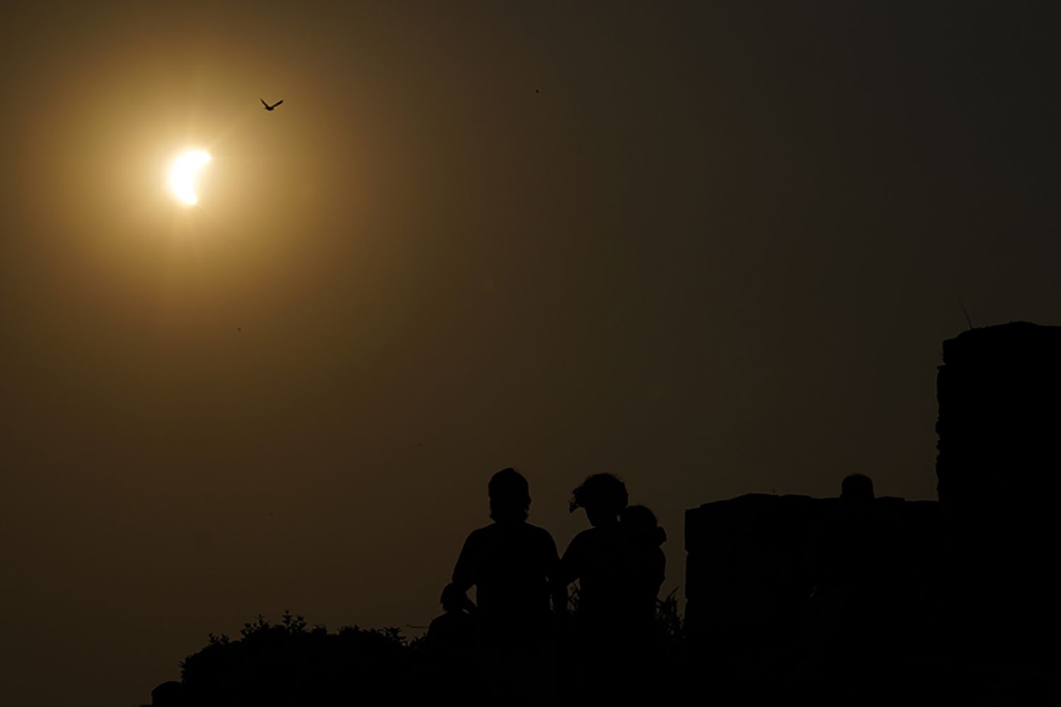 Eclipse solar desde Ponferrada César Sánchez ICAL Eclipse solar desde Ponferrada César Sánchez ICAL