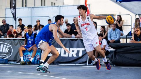 Jordi Boix lleva al Baloncesto Clínica Ponferrada al Mundial U23 de 3x3 en China Jordi Boix lleva al Baloncesto Clínica Ponferrada al Mundial U23 de 3x3 en China