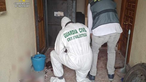 Prisión provisional para los dos detenidos por el homicidio a tiros de Santa Lucía de Gordón (León) Prisión provisional para los dos detenidos por el homicidio a tiros de Santa Lucía de Gordón (León)