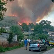 Incendio forestal en Prado de La Somoza