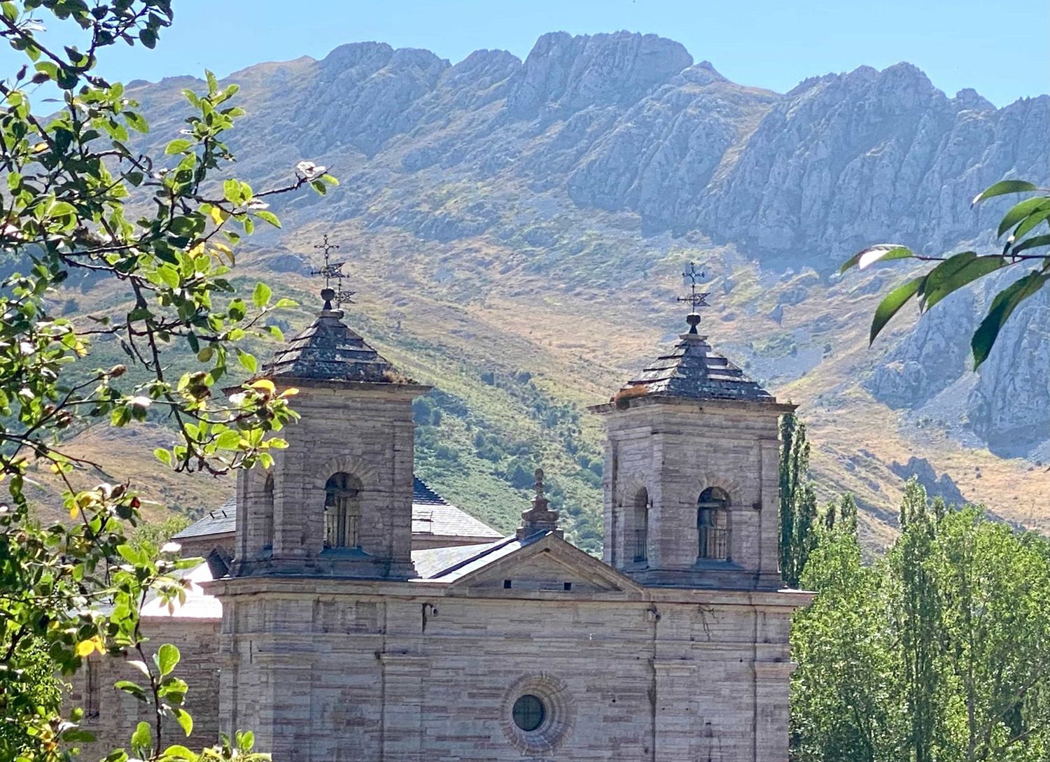 Iglesia de Lois | Foto: Turismo de León Iglesia de Lois | Foto: Turismo de León