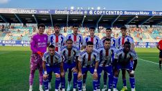 Alineación de la Ponferradina en El Toralín Alineación de la Ponferradina en El Toralín