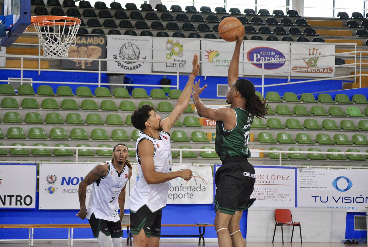 Primer día del Baloncesto Clínica Ponferrada Primer día del Baloncesto Clínica Ponferrada