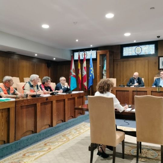 Ponferrada refuerza la seguridad para las Fiestas de la Encina: Más vigilancia en actos de gran afluencia y en los accesos Ponferrada refuerza la seguridad para las Fiestas de la Encina: Más vigilancia en actos de gran afluencia y en los accesos