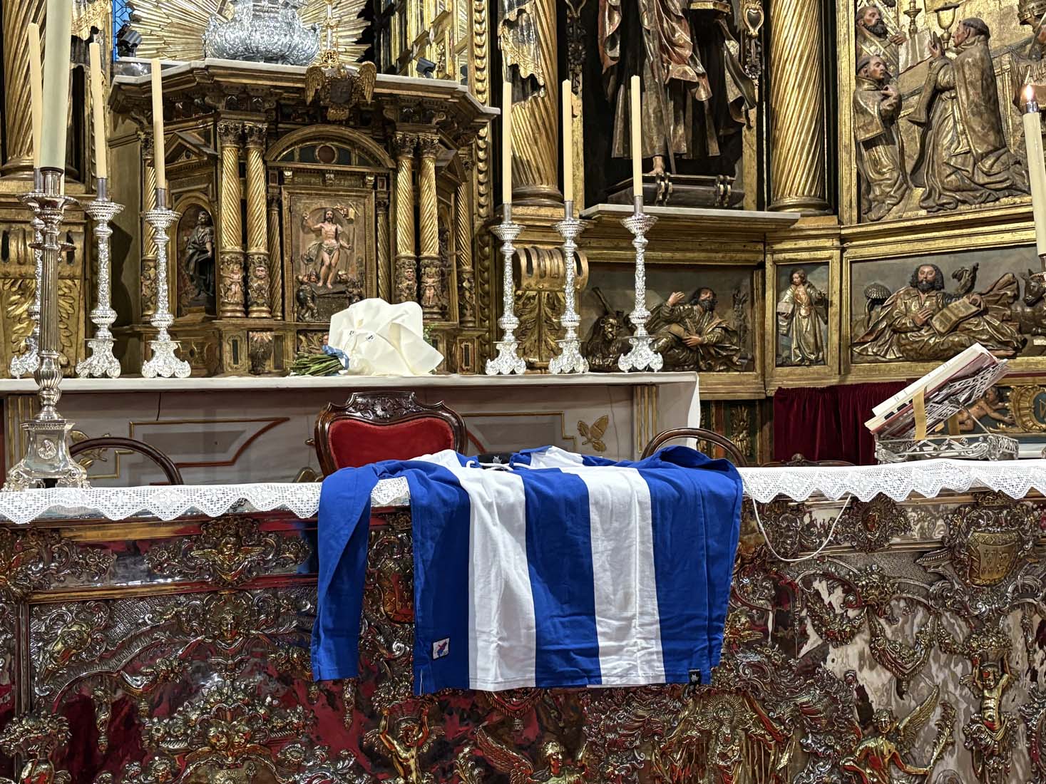 Ofrenda de la Ponferradina a la Virgen de la Encina (3)