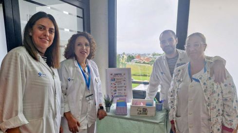 Trabajadores de la Gasbi inaugurando la iniciativa de humanización 'Juntos somos más fuertes' (2)