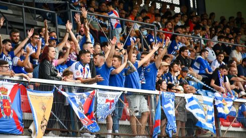 La afición de la Ponferradina no falla en el estreno liguero ante la UD Ourense | Daniel Merino La afición de la Ponferradina no falla en el estreno liguero ante la UD Ourense | Daniel Merino