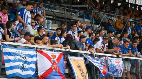 La afición de la Ponferradina no falla en el estreno liguero ante la UD Ourense | Daniel Merino La afición de la Ponferradina no falla en el estreno liguero ante la UD Ourense | Daniel Merino