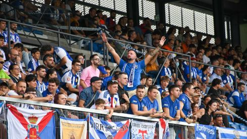 La afición de la Ponferradina no falla en el estreno liguero ante la UD Ourense | Daniel Merino