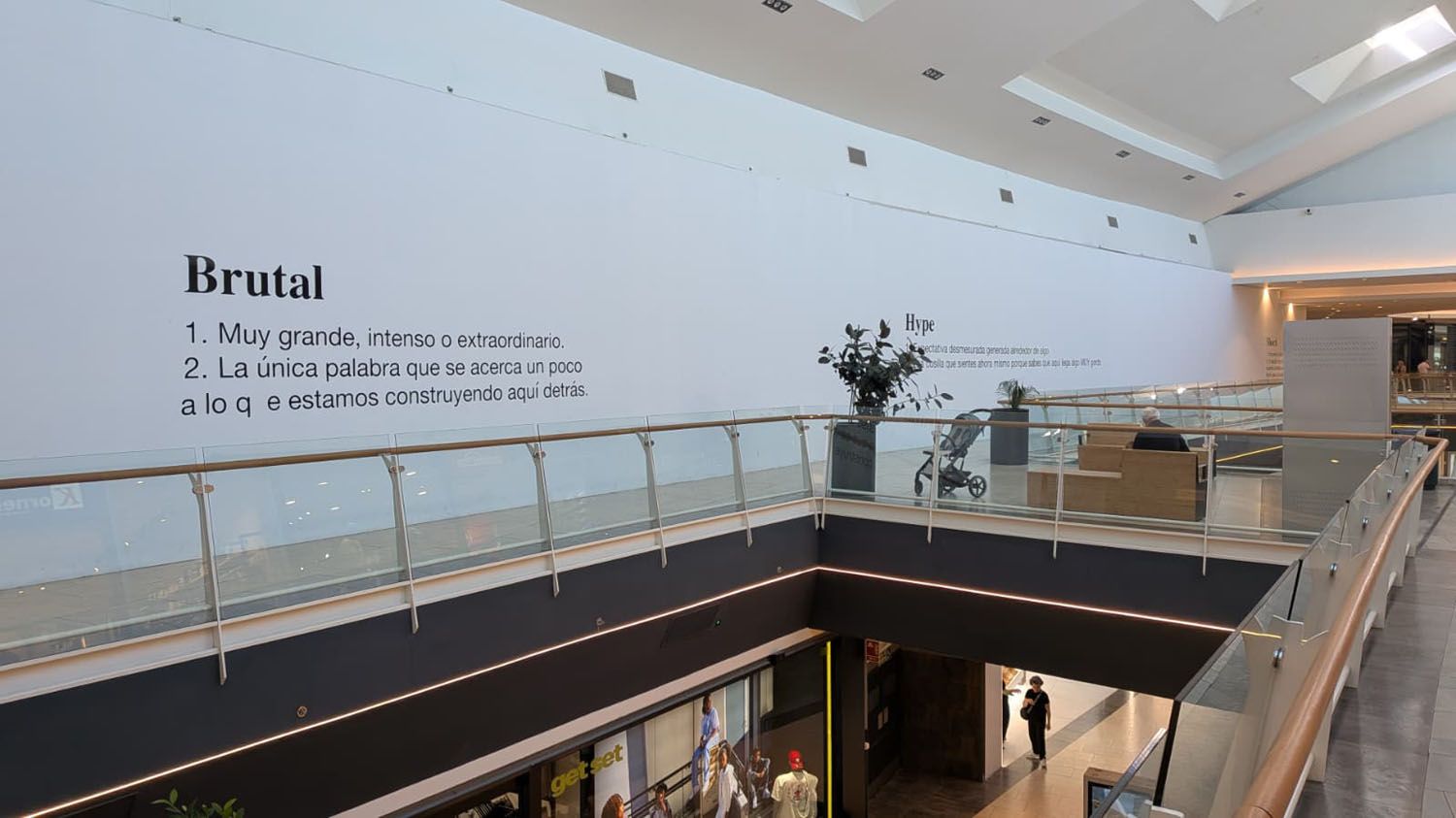 Apertura de MediaMarkt en Ponferrada | Daniel Merino (InfoBierzo) Apertura de MediaMarkt en Ponferrada | Daniel Merino (InfoBierzo)
