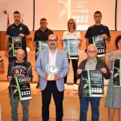 Presentación de la II edición del Torneo de fútbol a favor de la AECC | Foto: Dani Merino, InfoBierzo Presentación de la II edición del Torneo de fútbol a favor de la AECC | Foto: Dani Merino, InfoBierzo