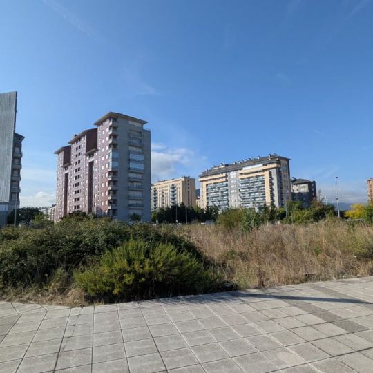 Solar en La Rosaleda para vivienda joven | Foto: Dani Merino, InfoBierzo