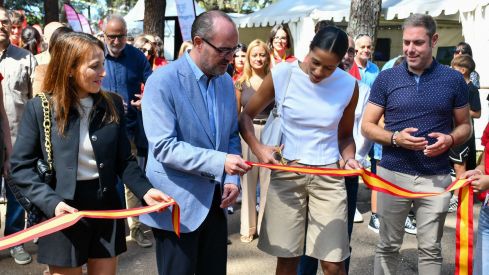 Inauguración de la Ciudad Mágica de CIMA de las Fiestas de La Encina de Ponferrada 2026 (6)