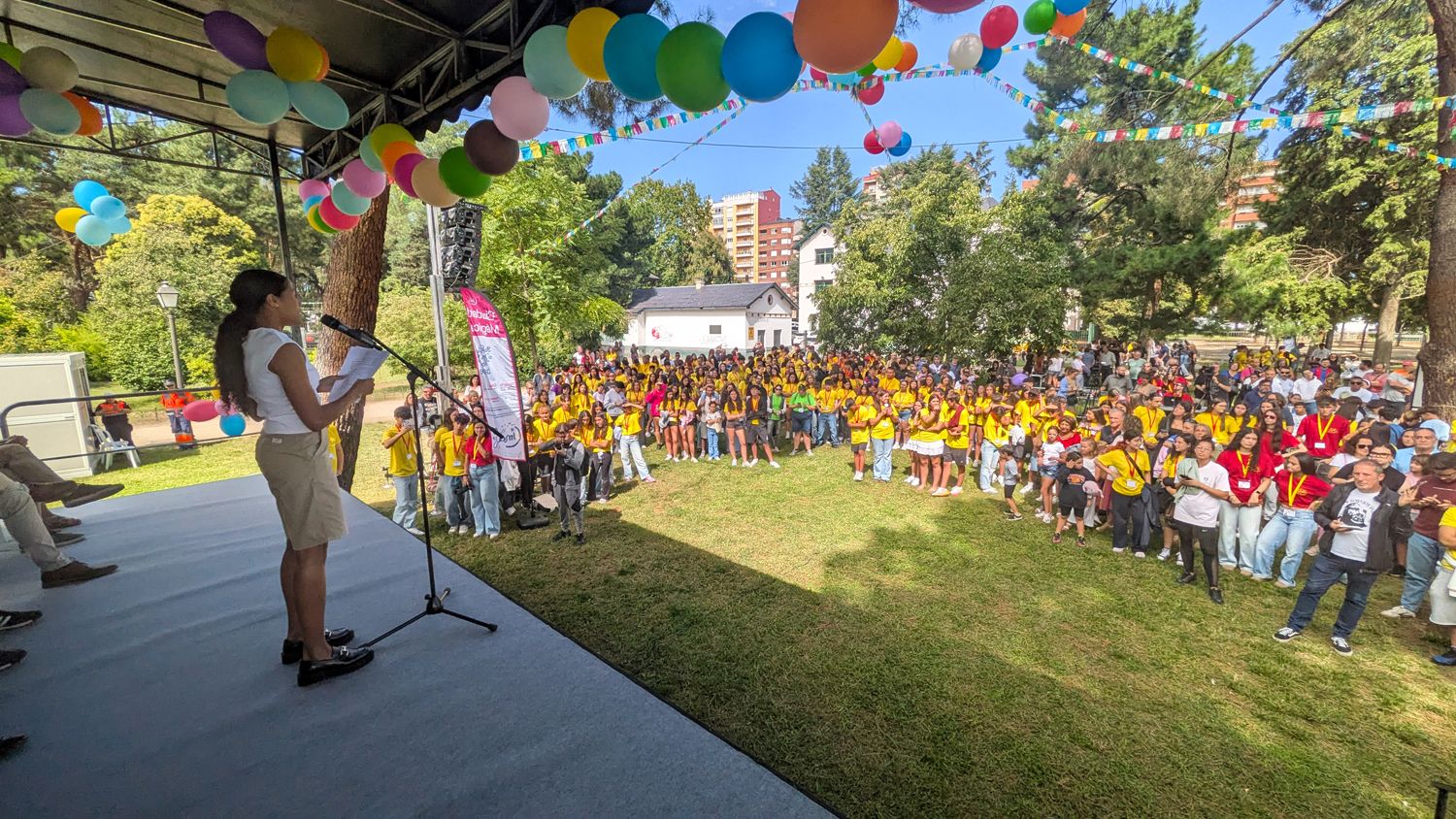 Inauguración de la Ciudad Mágica de CIMA de las Fiestas de La Encina de Ponferrada 2026 | Foto: Dani Merino, InfoBierzo Inauguración de la Ciudad Mágica de CIMA de las Fiestas de La Encina de Ponferrada 2026 | Foto: Dani Merino, InfoBierzo
