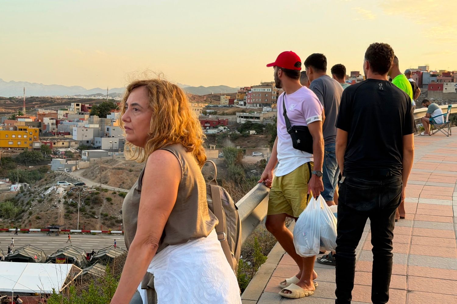 La vicerrectora del Campus de Ponferrada comparte su experiencia en Ceuta: “Los ceutíes están al límite de sus fuerzas” La vicerrectora del Campus de Ponferrada comparte su experiencia en Ceuta: “Los ceutíes están al límite de sus fuerzas”