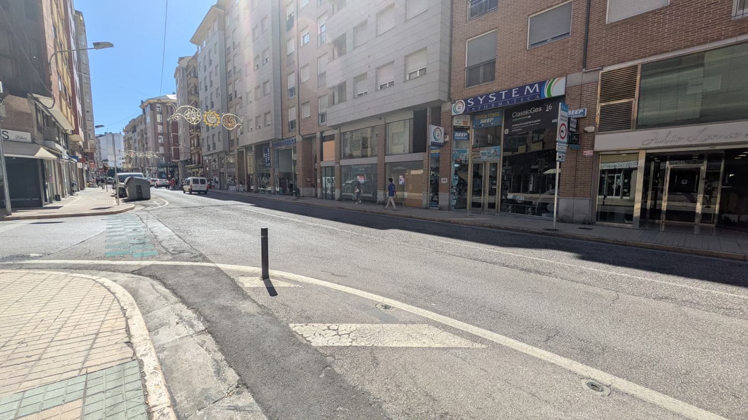 Calle Camino de Santiago de Ponferrada | Foto: Dani Merino, InfoBierzo Calle Camino de Santiago de Ponferrada | Foto: Dani Merino, InfoBierzo