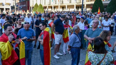 Concentración en apoyo de Ceuta en Ponferrada (10) Concentración en apoyo de Ceuta en Ponferrada (10)
