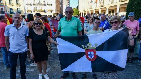 Concentración en apoyo de Ceuta en Ponferrada (13) Concentración en apoyo de Ceuta en Ponferrada (13)