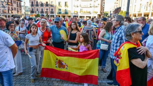 Concentración en apoyo de Ceuta en Ponferrada (18) Concentración en apoyo de Ceuta en Ponferrada (18)
