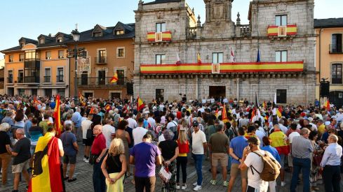 Concentración en apoyo de Ceuta en Ponferrada (20) Concentración en apoyo de Ceuta en Ponferrada (20)