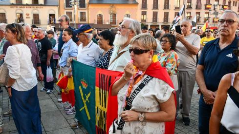 Concentración en apoyo de Ceuta en Ponferrada (21) Concentración en apoyo de Ceuta en Ponferrada (21)