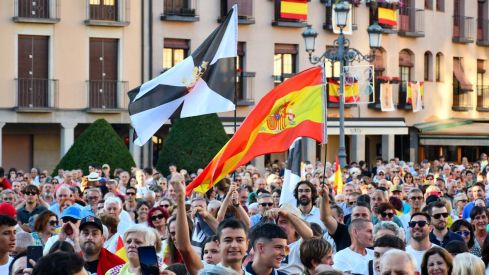 Concentración en apoyo de Ceuta en Ponferrada (26)