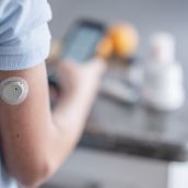 Sanidad destina más de 500.000€ para sistemas de monitorización continua de glucosa en El Bierzo | iStock / FatCamera
