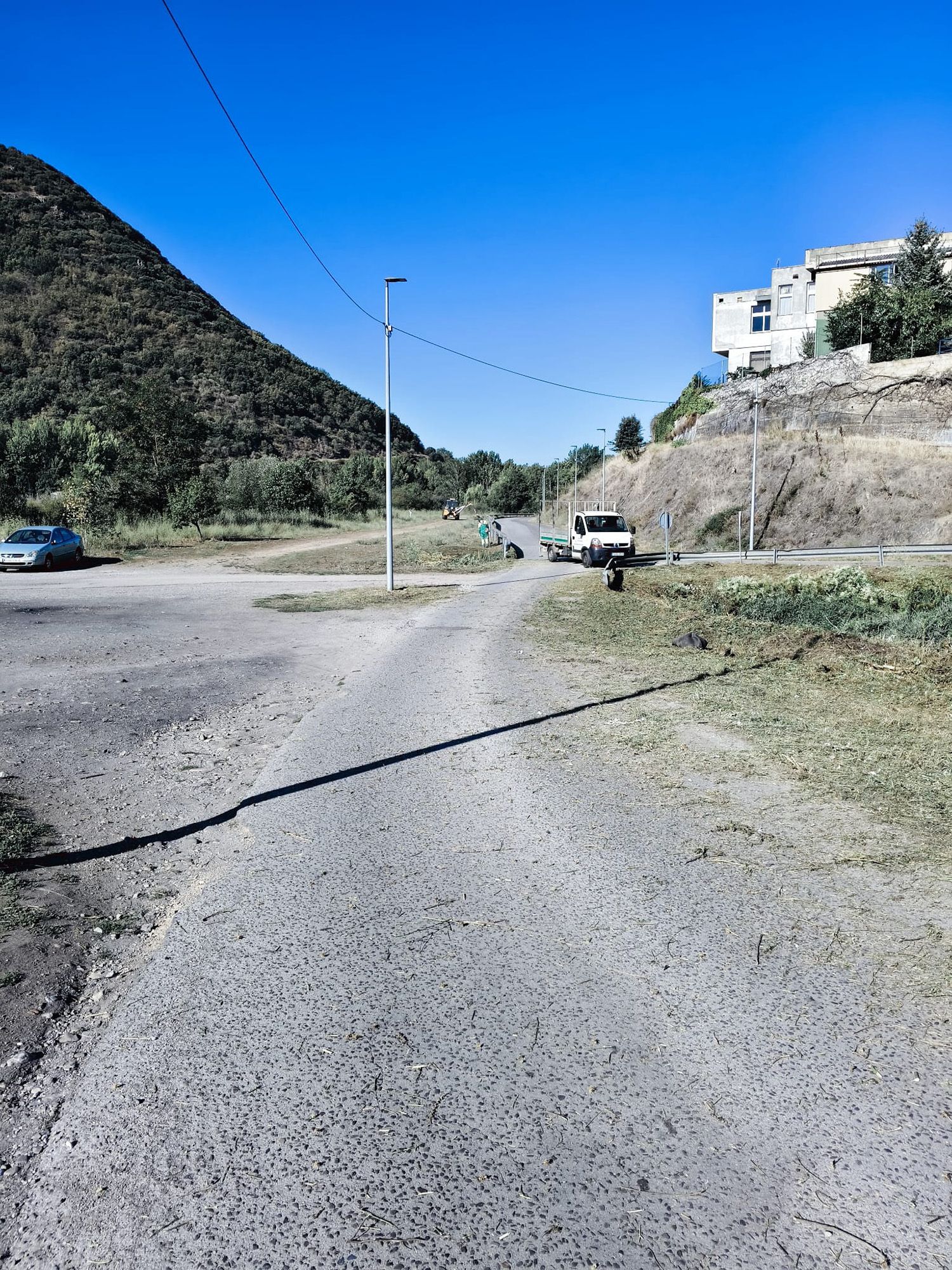 Maquinaria pesada trabajando en Ponferrada 2