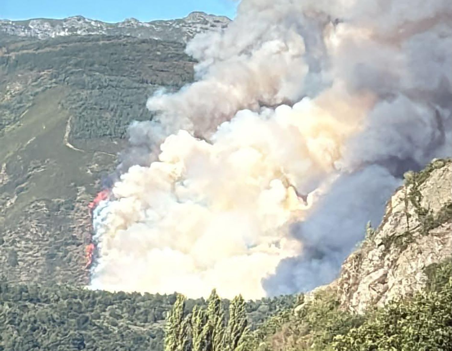 Incendio de Sosas de Laciana Incendio de Sosas de Laciana