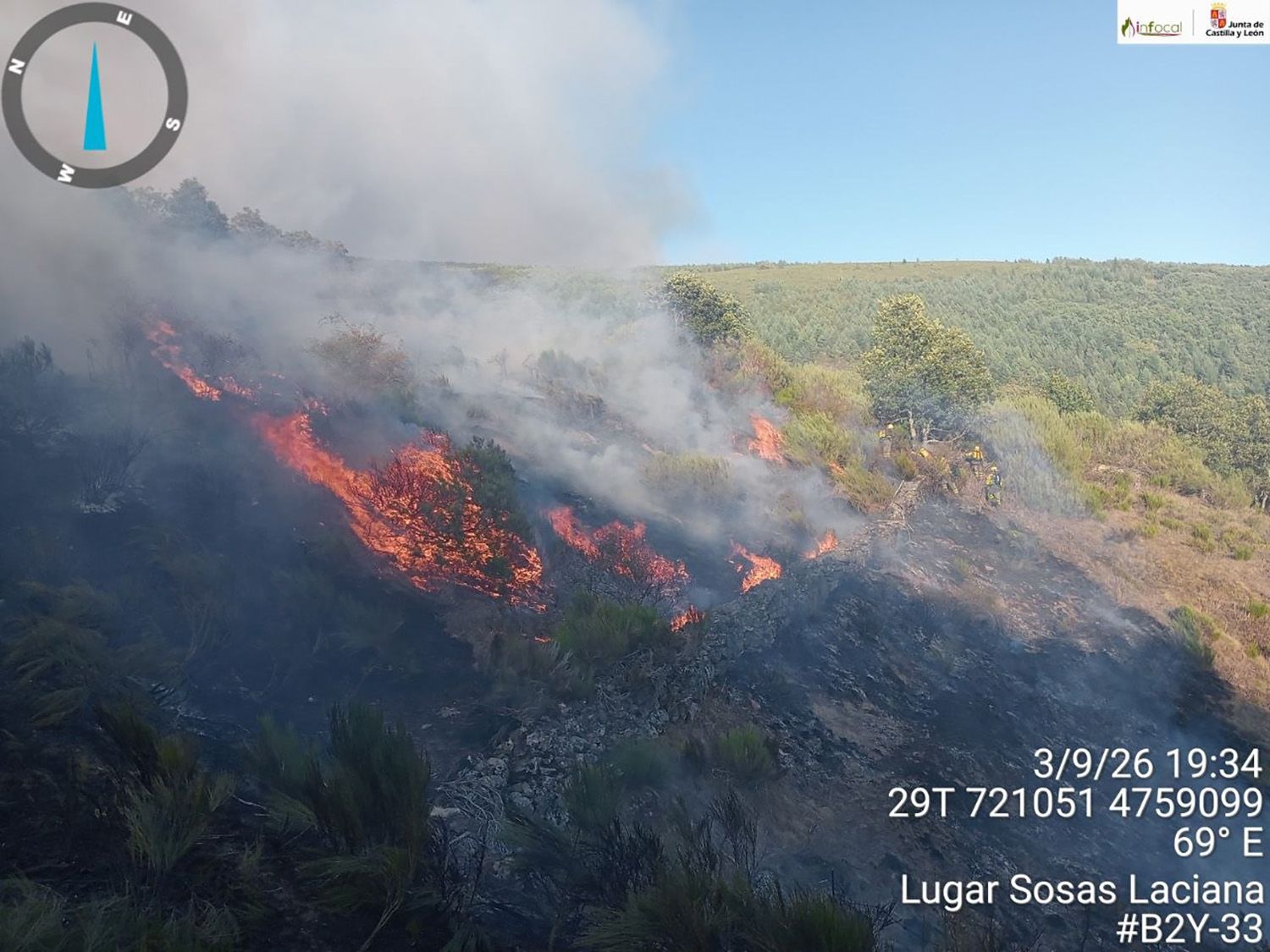 Incendio de Sosas de Laciana este viernes | Foto: Junta de Castilla y León