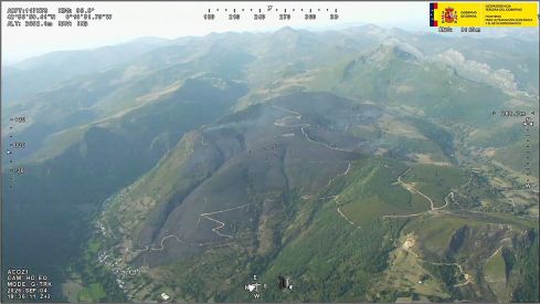 Incendio de Sosas de Laciana | Foto: At Brif Incendio de Sosas de Laciana | Foto: At Brif
