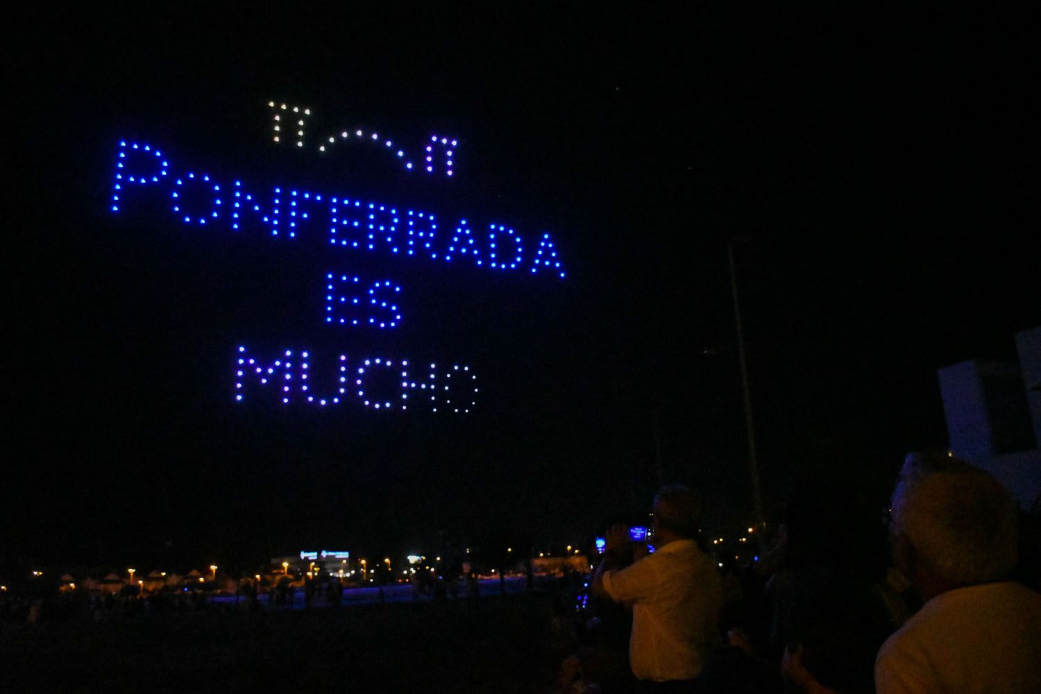 Espectáculo de drones de Ponferrada 2026 (21) Espectáculo de drones de Ponferrada 2026 (21)