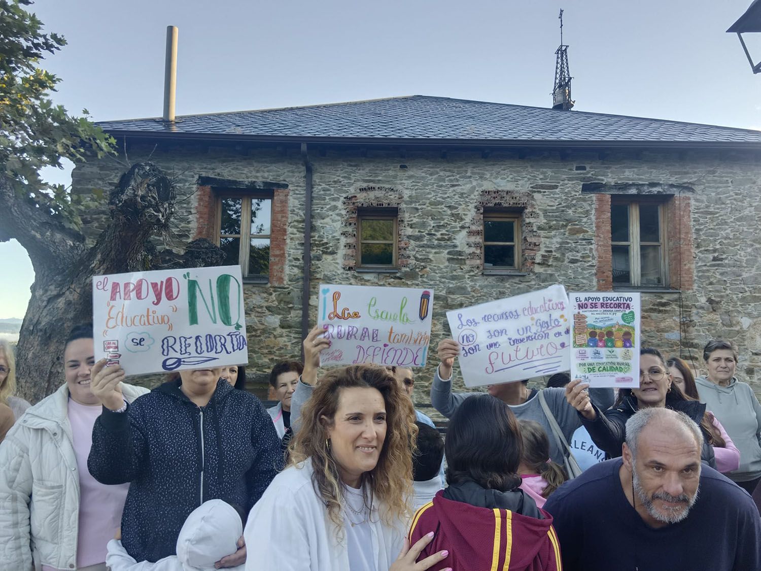 Concentración del colegio de Priaranza del Bierzo 2 | Foto: ICAL