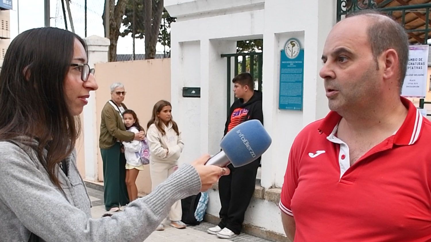 La vuelta al cole en Ponferrada | Daniel Merino (InfoBierzo) La vuelta al cole en Ponferrada | Daniel Merino (InfoBierzo)