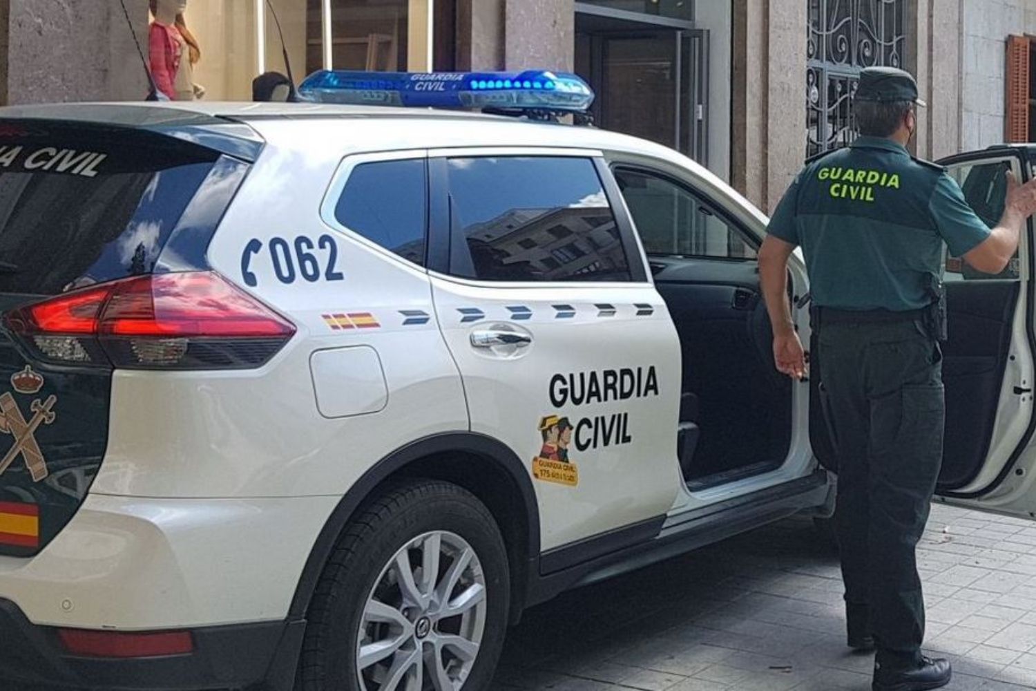 La Guardia Civil detiene a una persona por un supuesto delito de exhibicionismo a menores de edad