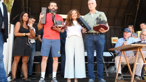 César Laudino Castaño y Jaime Ribadenoria ganan el Concurso de Entibadores de Bembibre | Héctor Keudell