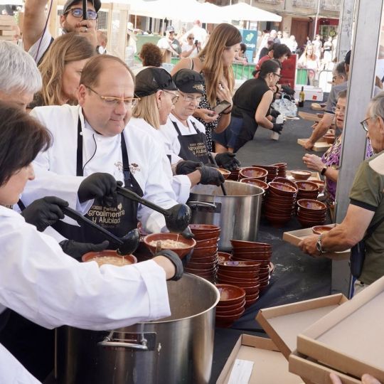 La Bañeza (León) acoge su XXIII Alubiada dentro de la Feria Agroalimentaria | Carlos S. Campillo / ICAL