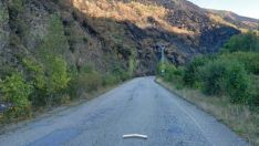 Otro parche para la carretera de Valdeprado mientras sigue pendiente su arreglo integral