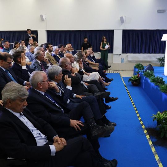 Inauguración del Grado de Medicina en la ULE | Carlos S. Campillo / ICAL 