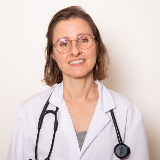 Dra. Julia Martín, Cardióloga Dra. Julia Martín, Cardióloga