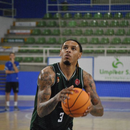 Bruno Araújo, jugador del Clínica Ponferrada Bruno Araújo, jugador del Clínica Ponferrada