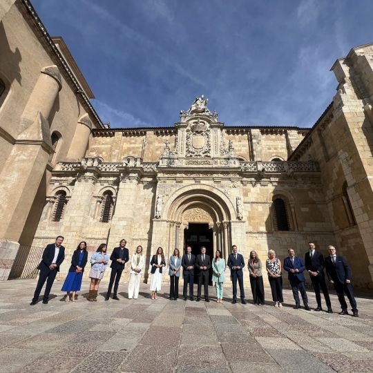 El PP pedirá al Gobierno que “cumpla” con Castilla y León y el PSOE exigirá a la Junta “compromisos” con ONG y matrículas universitarias | Peio García / ICAL