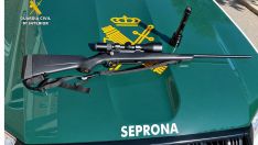 Rifle encontrado en la operación