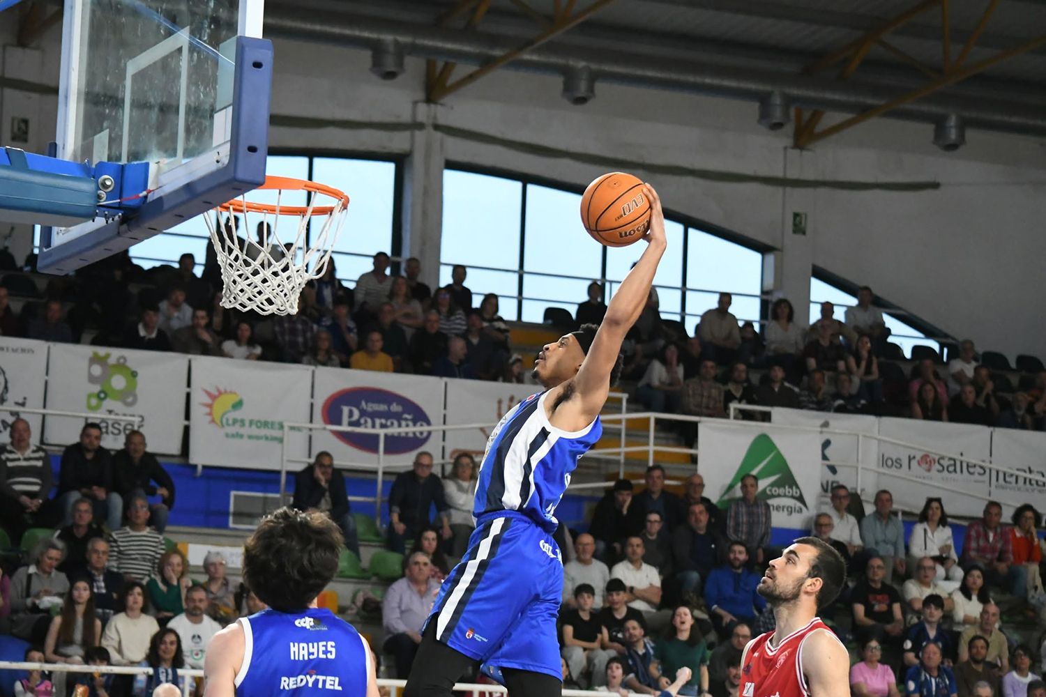 Cameron Oetke en un partido