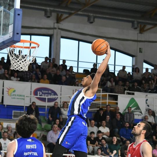 El regreso de Cameron Okeke cubre la baja de Bruno Araújo en el Baloncesto Clínica Ponferrada El regreso de Cameron Okeke cubre la baja de Bruno Araújo en el Baloncesto Clínica Ponferrada