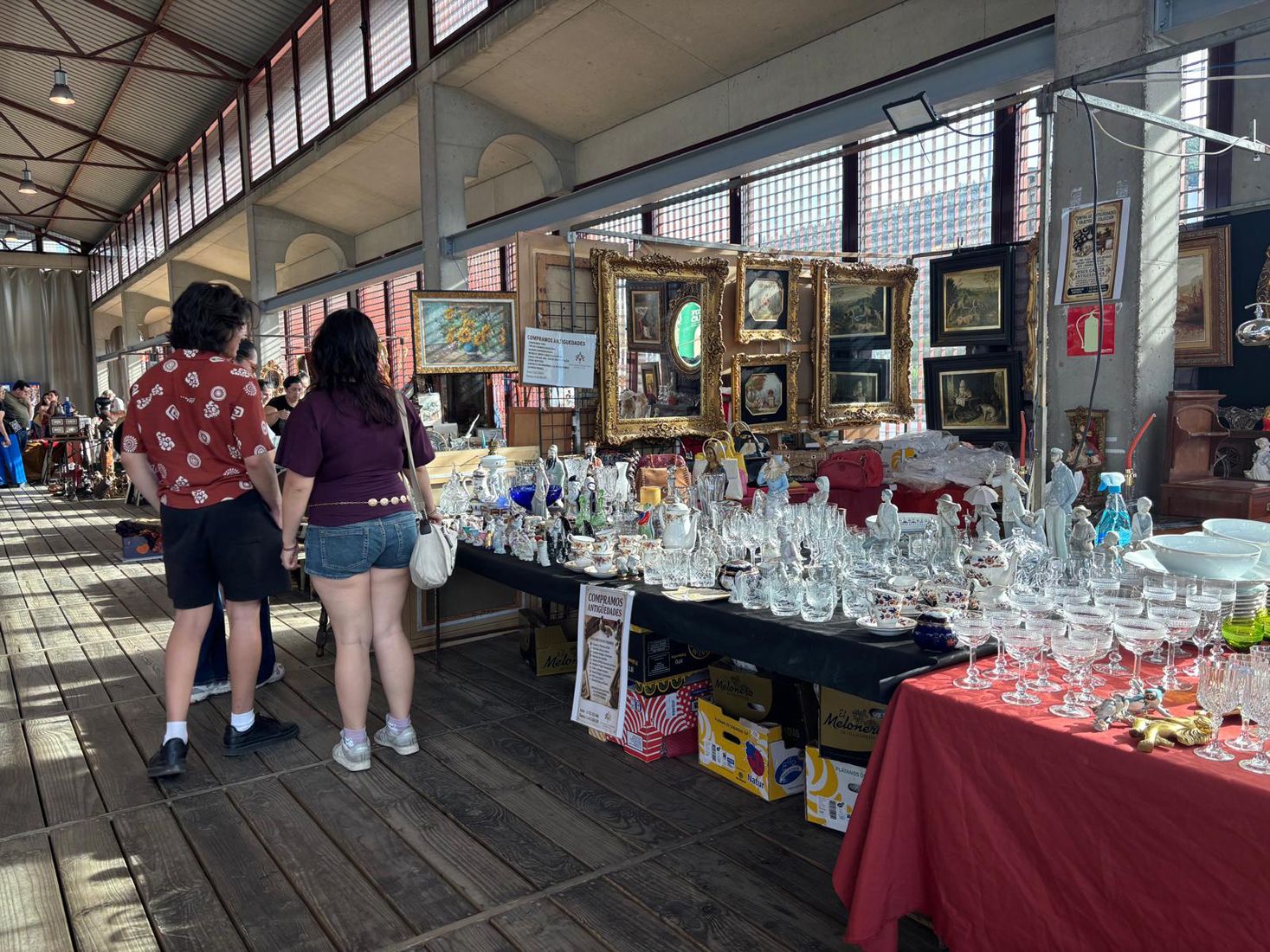 Feria de Antigüedades de Ponferrada 2026 (4) Feria de Antigüedades de Ponferrada 2026 (4)