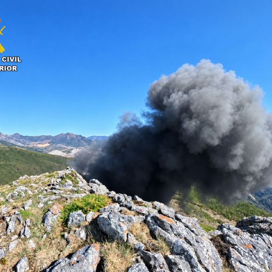 Artefacto detonado en Puebla de Lillo Artefacto detonado en Puebla de Lillo